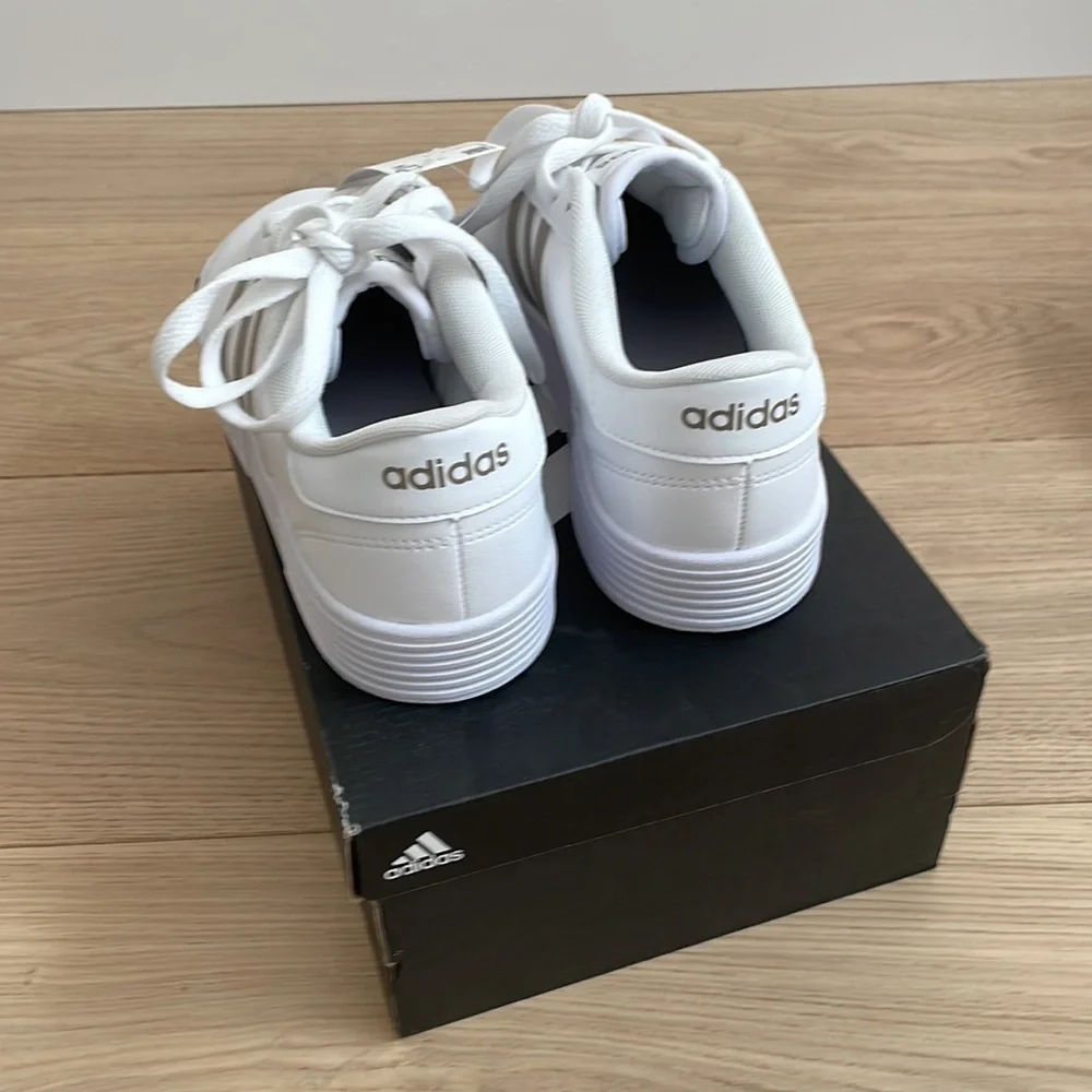 adidas white platino